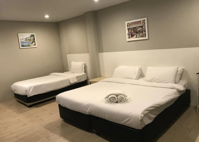 Paragon Inn