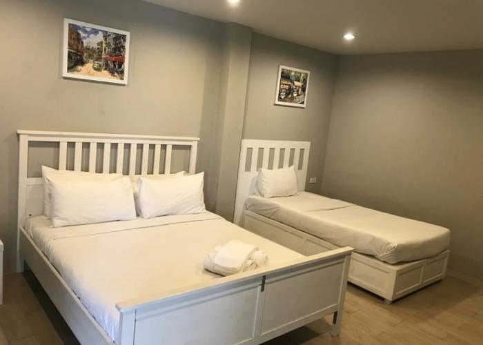 Paragon Inn