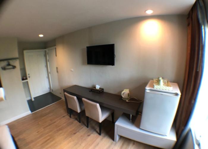 Paragon Inn