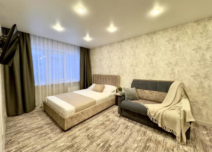 Prostornaya, tyoplaya kvartira v tsentre, ryadom Vorkutaugol  Flat