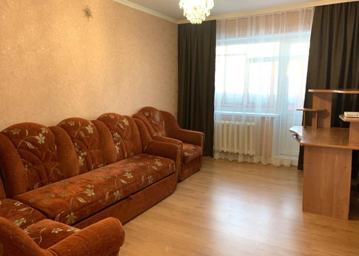 Uyutnye s Dvumya Izolirovannymi Komnatami Apartments