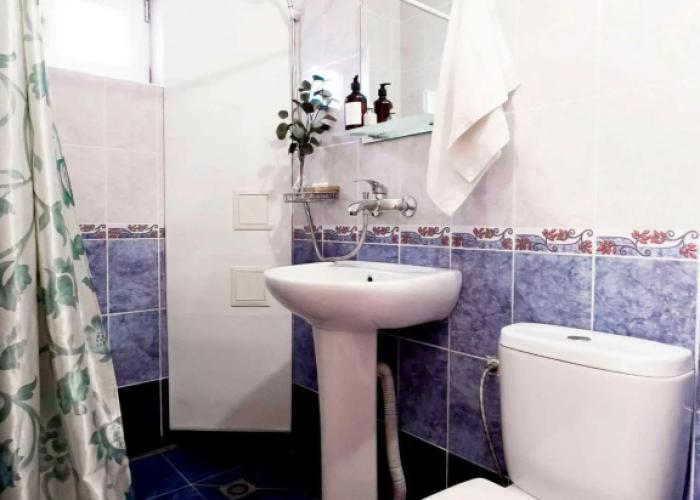 Azat Guest House