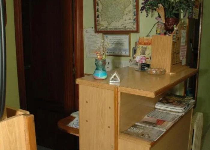 Hostal Ramón y Cajal