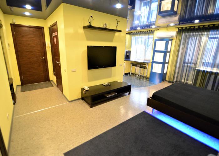 Koltsovskaya 30-A-9 Apartments