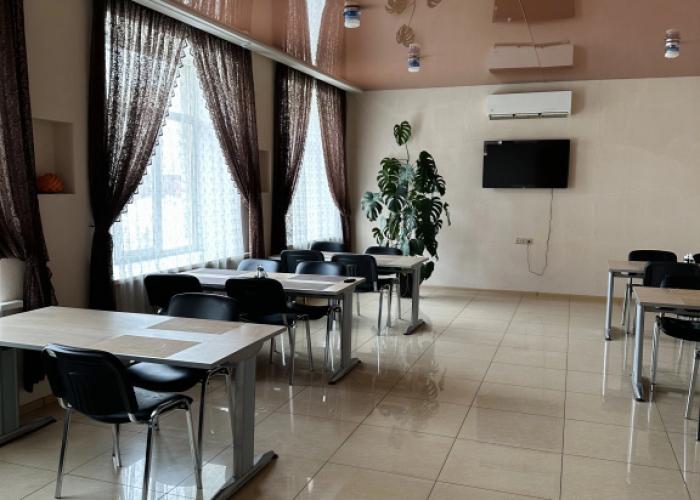 104 Rooms Hotel
