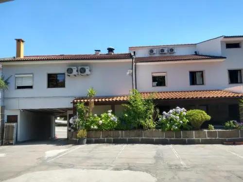 Hotel Montanhes