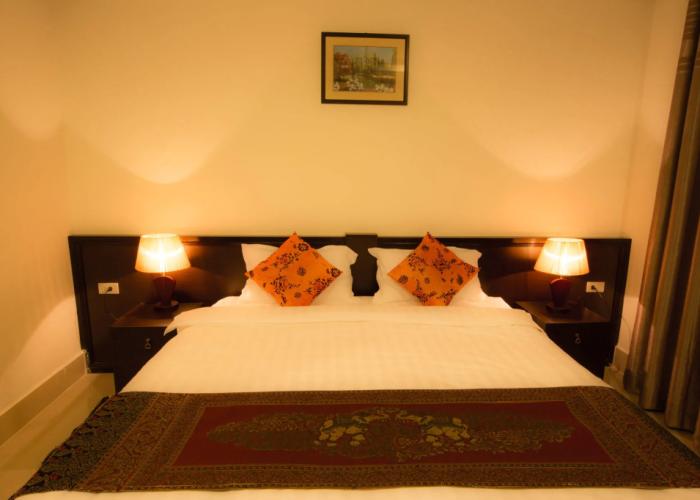 Douangchan Plaza Hotel