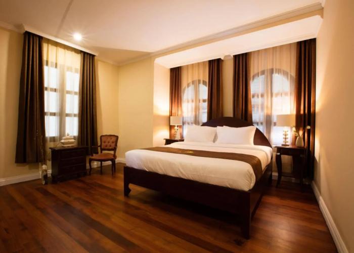 Le Luxe Boutique Hotel