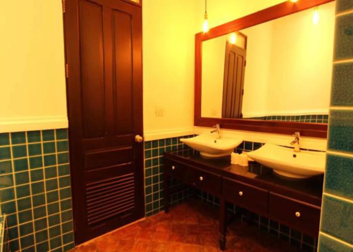 Le Luxe Boutique Hotel