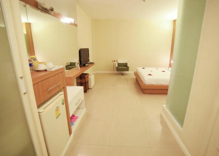 Vientiane Hemera Hotel