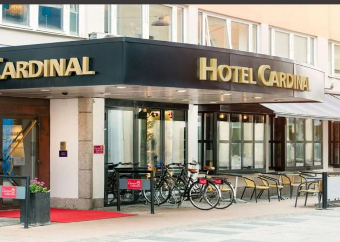 Home Hotel Cardinal