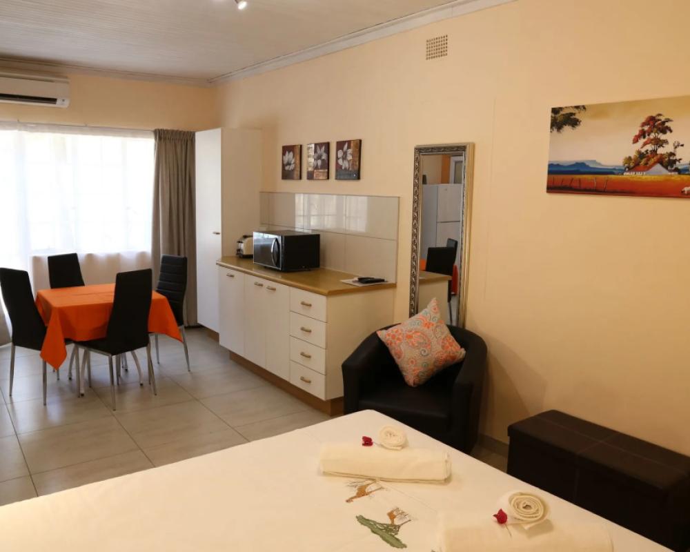 фото Capbon Guesthouse