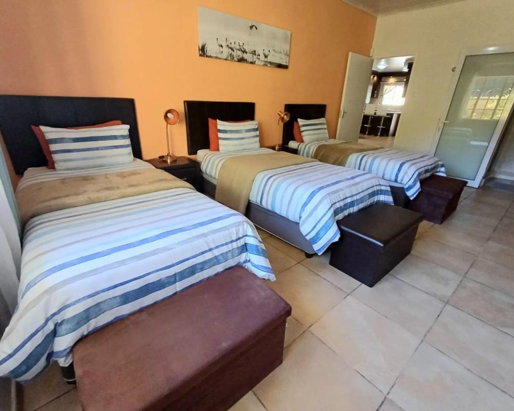 фото Capbon Guesthouse