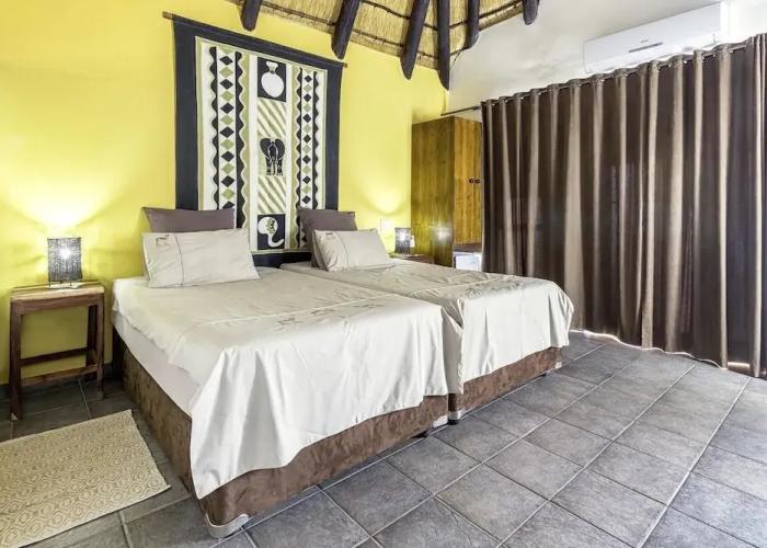 Trans Kalahari Inn