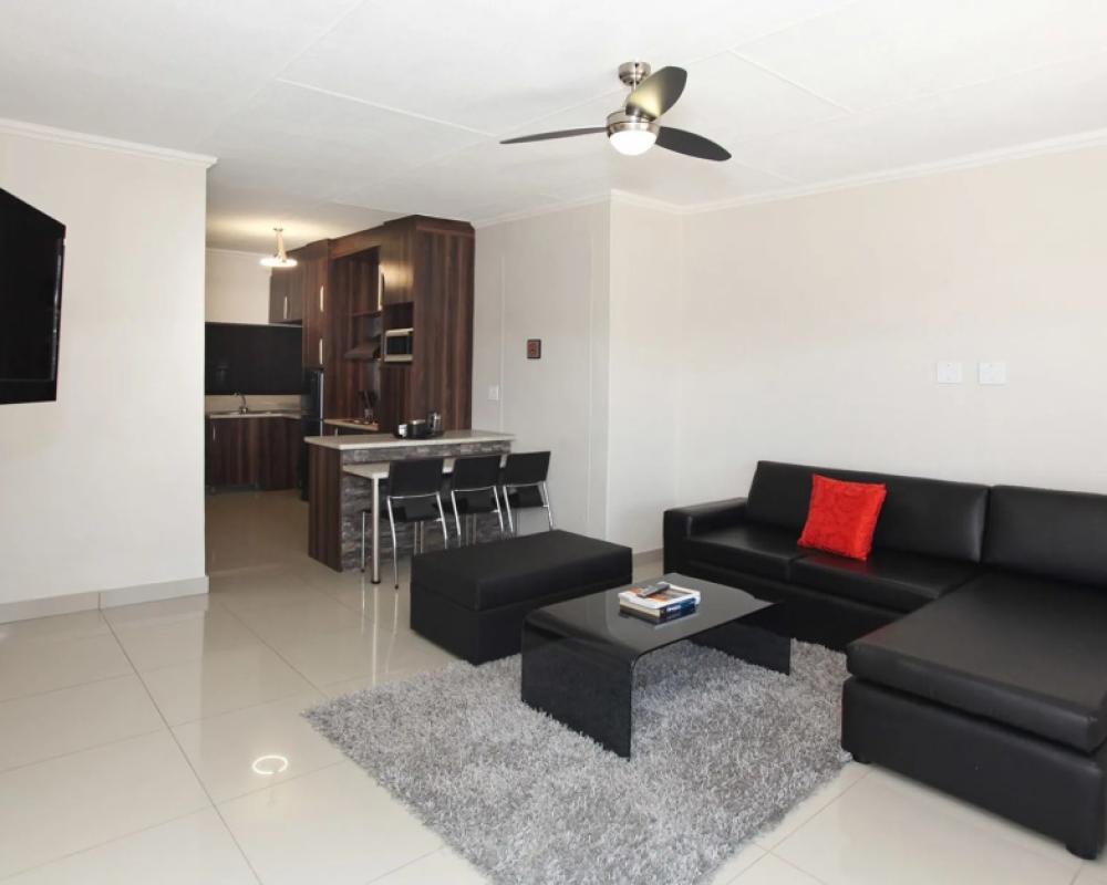 фото Hillside Executive Accommodation