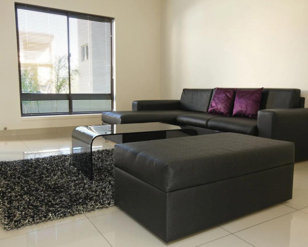 фото Hillside Executive Accommodation