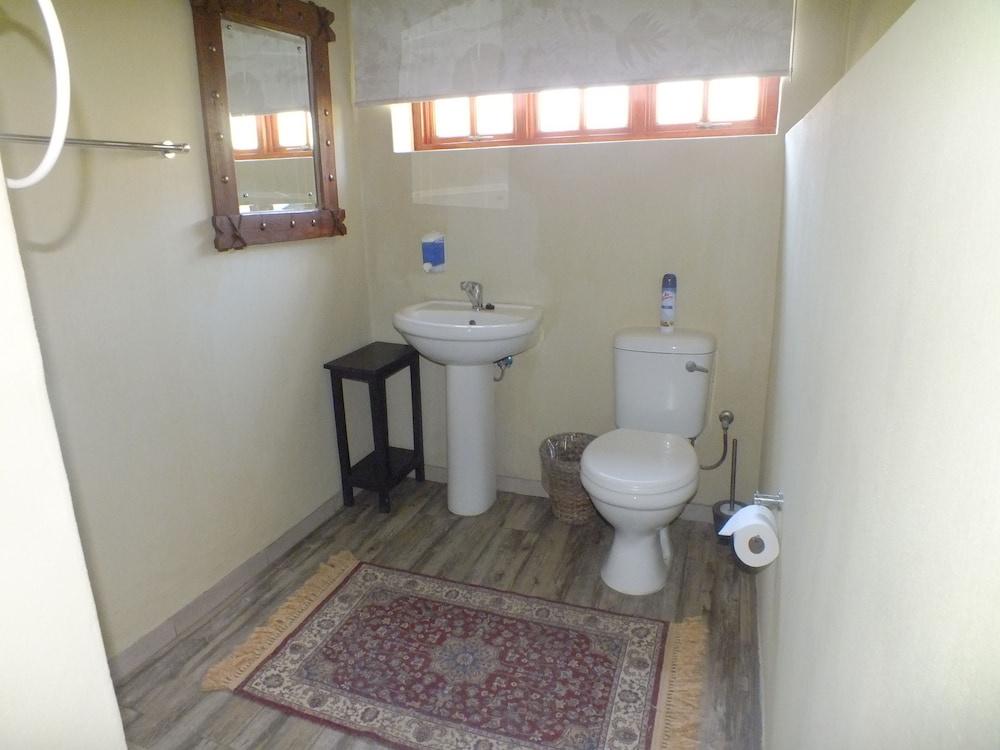 фото Uzuri Guesthouse