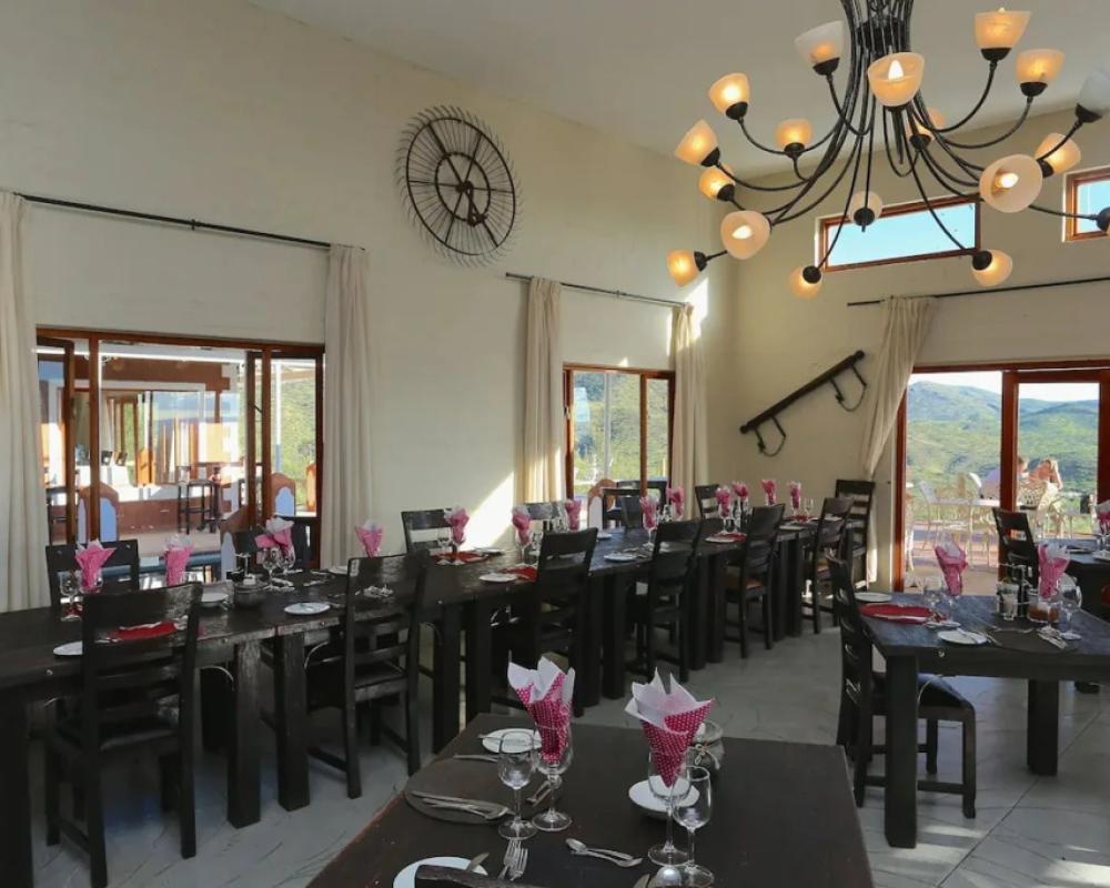 фото River Crossing Lodge