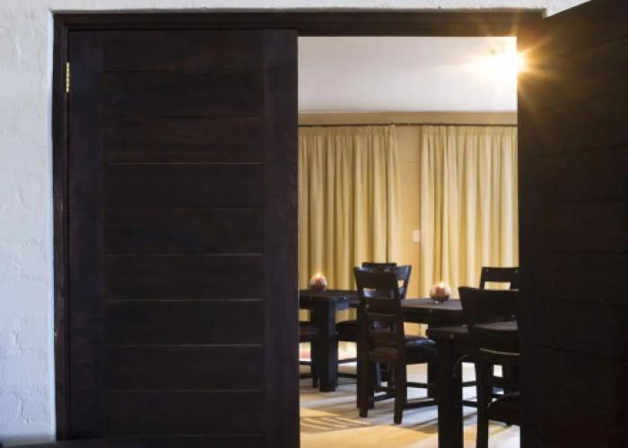 River Crossing Lodge