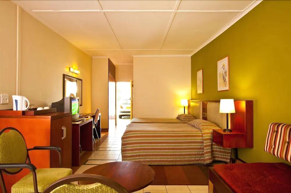 фото Safari Hotel Windhoek