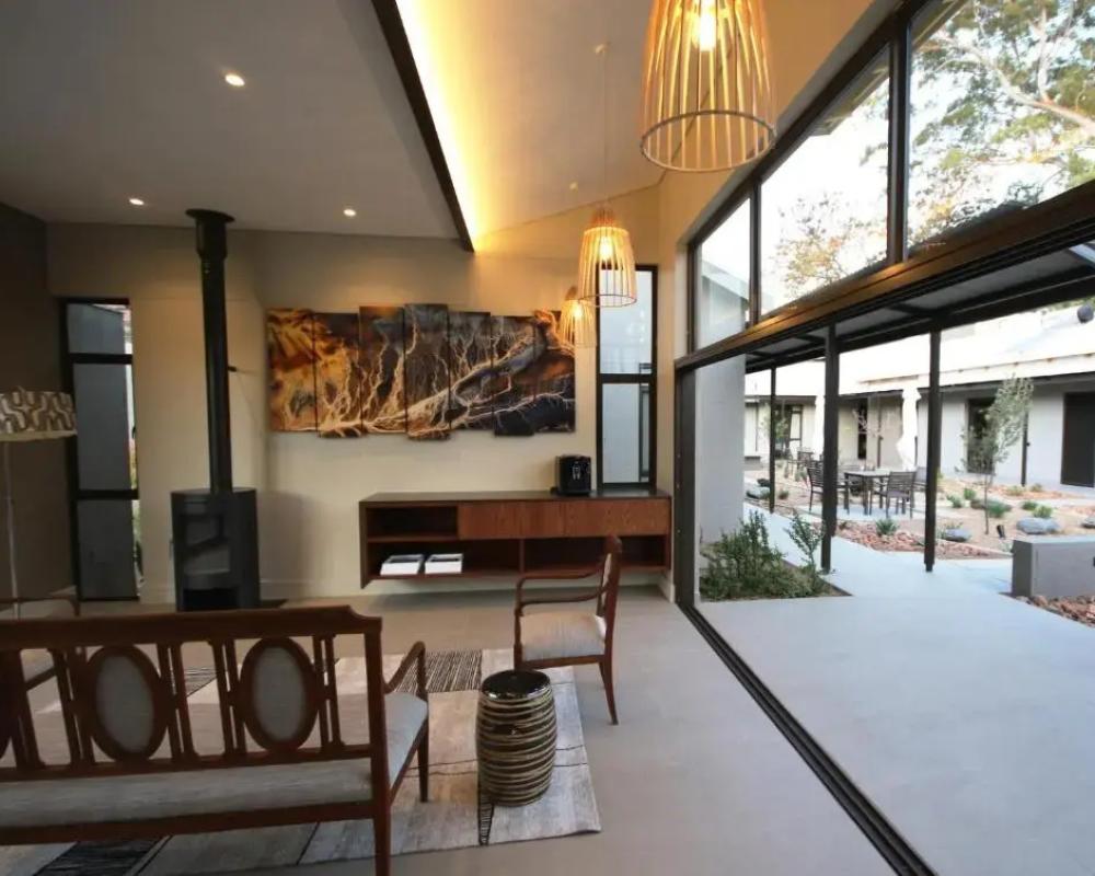 фото The Elegant Guesthouse