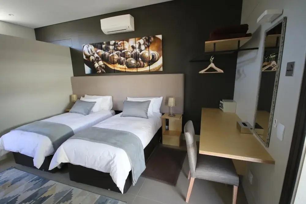 фото The Elegant Guesthouse