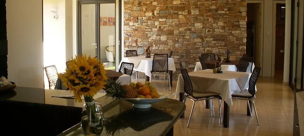 фото The Elegant Guesthouse