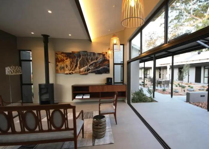 The Elegant Guesthouse