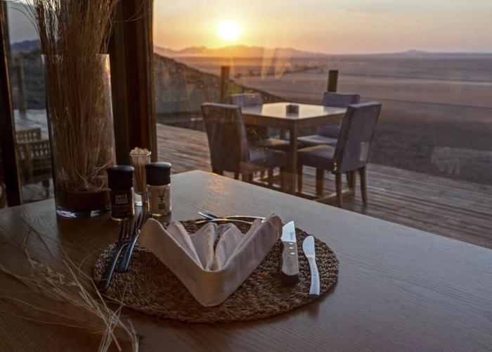 Kanaan N/a'an ku sê Desert Retreat
