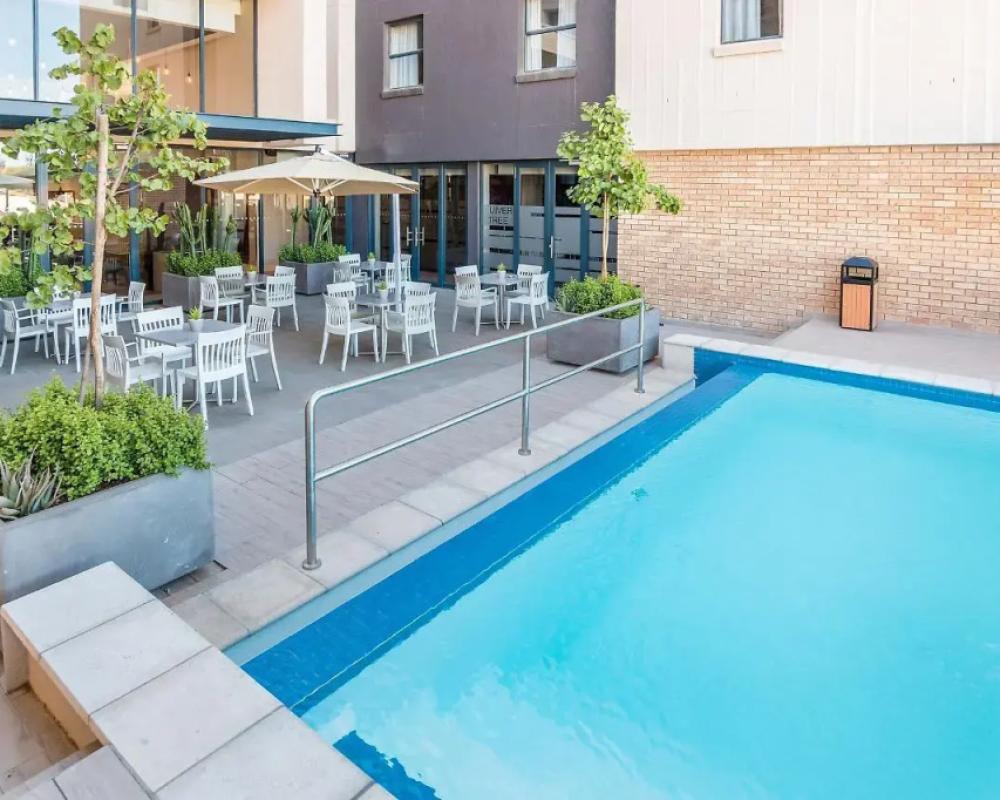 фото Town Lodge Windhoek