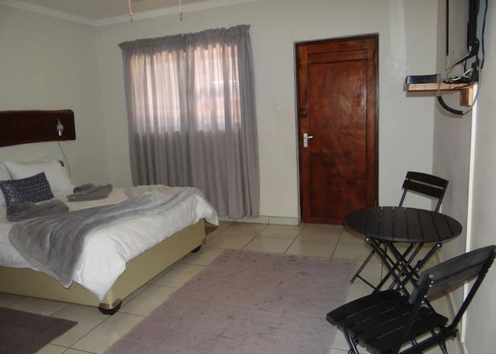 Eden Self Catering Chalets