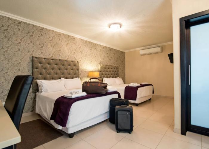 Auas City Hotel