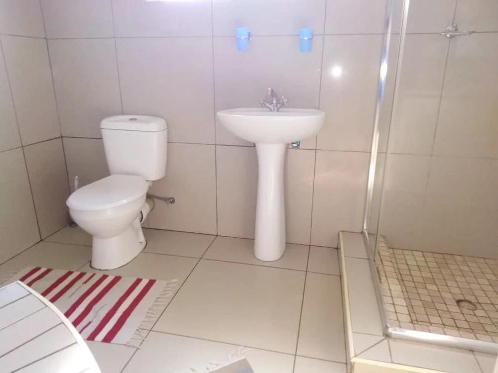 фото MC's Self Catering Accommodation