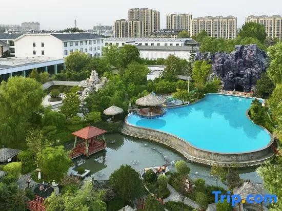 Lancui Lake Tian Mu Hot Spring Resort