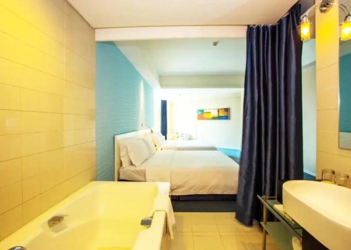 Haiyue Jianguo Hotel