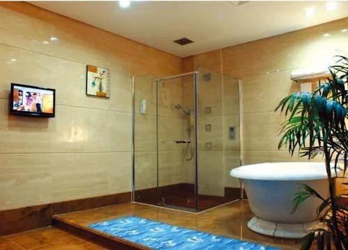 Tarshan Hotel