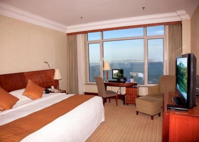 Weihai Blue Sky Hotel