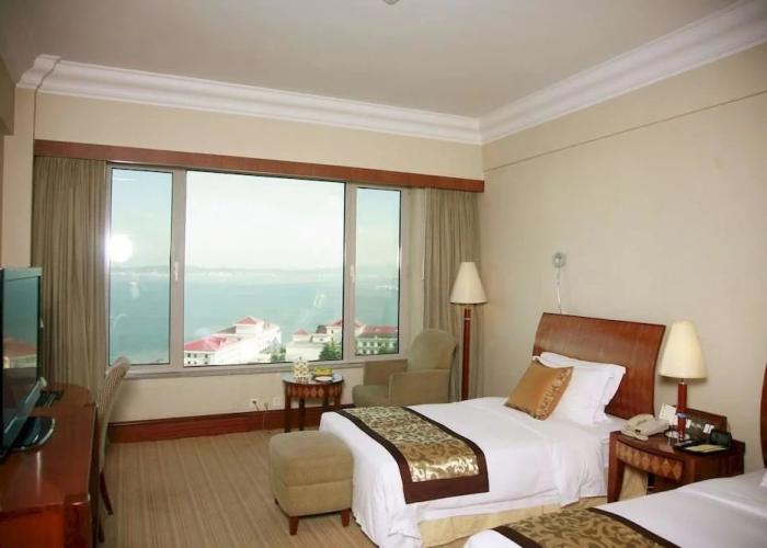 Weihai Blue Sky Hotel