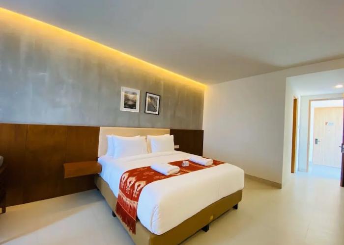 Kambaniru Beach Hotel & Resort