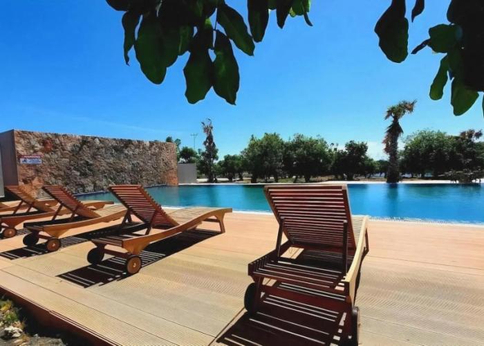 Kambaniru Beach Hotel and Resort