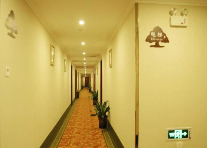 GreenTree Inn Wuhu Fangte North Changjiang Road Business Hotel
