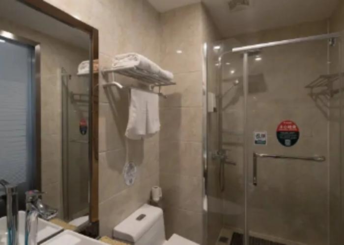GreenTree Inn Anhui Wuhu Yinhu North Road Fangte World Resort South Gate Business Hotel