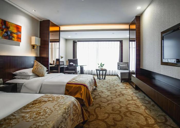 Cenbest Jinling Grand Hotel