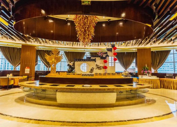 Cenbest Jinling Grand Hotel