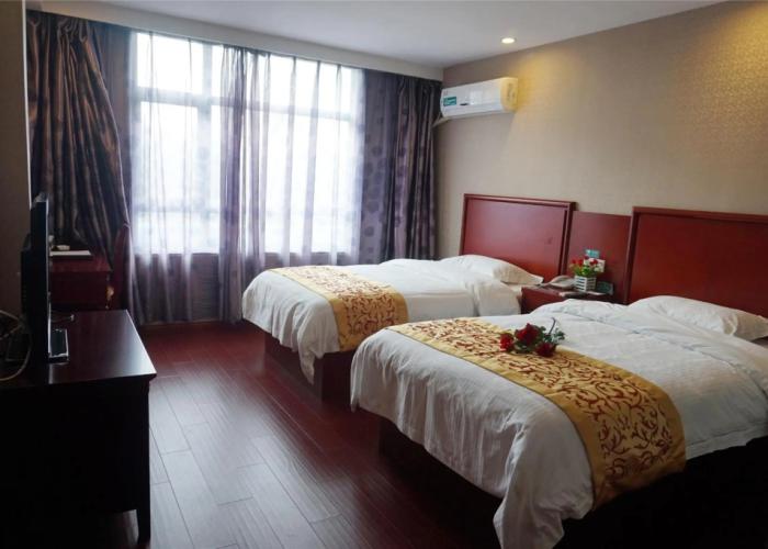 GreenTree Inn Wuhu Fangte Four Phase Wanchun Fortune Plaza Hotel