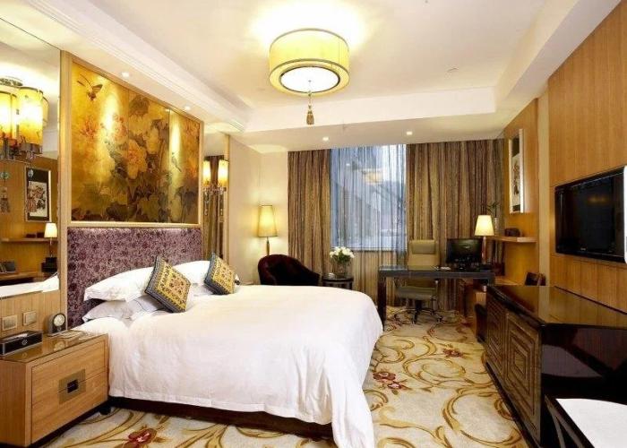 Yuntianlou Holiday Royal Hotel