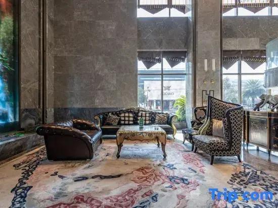 The Pearl Boutique Hotel