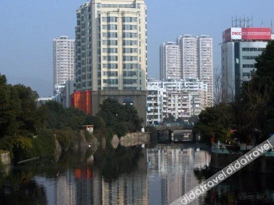 Ruian Ruili Hotel
