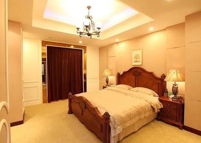 Century Garden Hotel