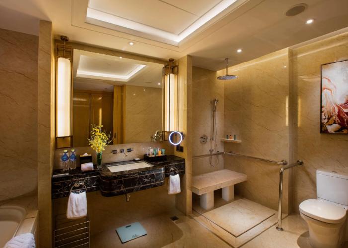 Hilton Wuhan Riverside